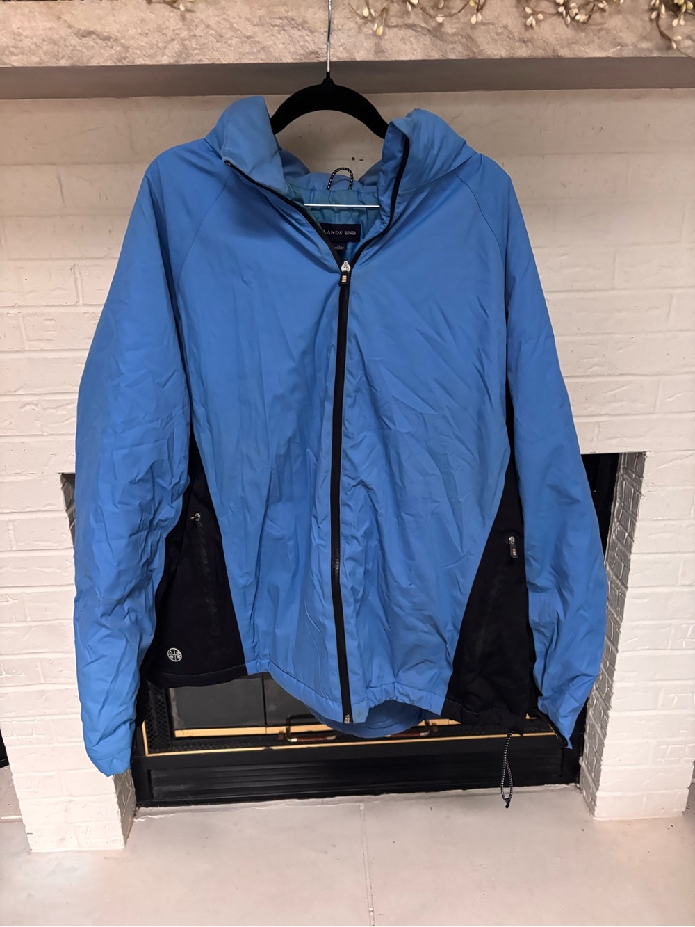 Lands' End Men's Sky Blue Hooded Windbreaker with Black Panels